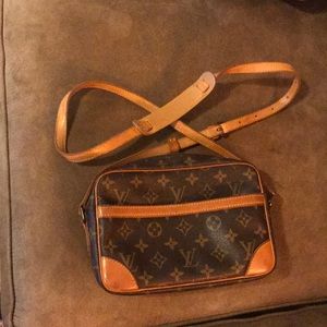 Louis Vuitton trocadero 24